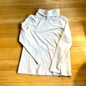 Carve design. Size L